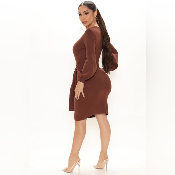 NWT! FASHION NOVA "Anais" Sweater Knit Midi Dress - Picture 5 of 5